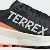 Intersport Adidas Terrex Agravic Speed Women(IE7671) core black/grey one/amber tint negro Zapatillas running