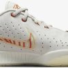 Zapatillas de baloncesto Intersport Nike Lebron XXIAkoya light bone/coconut milk/dark russet/campfire orange