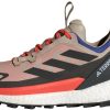 Intersport Adidas Terrex Free Hiker 2.0 LowHiking wonder beige/core black/semi impact orange multicolor Calzado de montaña