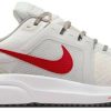 Zapatillas running Intersport Nike Air Zoom Vomero 16 Womensummit white/light iron ore/off noir/university red