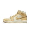 Intersport Nike Air Jordan 1 Mid SE Women's Shoe brown Zapatillas de baloncesto