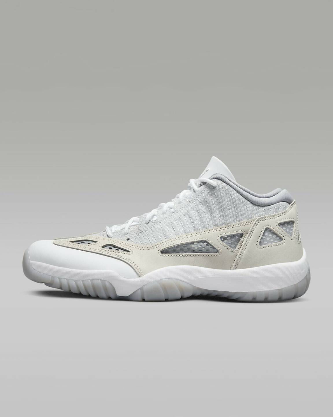 Intersport Nike Air Jordan 11 Retro Low IE (919712)light orewood brown/bianco/cement grey/neutral grey Zapatillas de baloncesto