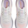 Zapatillas running Intersport Nike Vomero 17 Womenphoton dust/lilac bloom/white/daybreak rosa