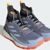 Intersport Adidas Terrex Free Hiker 2.02 (HQ8398) silver violet/blue dawn/core black gris Calzado de montaña