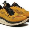 Intersport Keen WK400 Walking Shoe yellow 1029475 Calzado de montaña