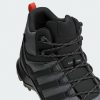 Calzado de montaña Intersport Adidas Terrex Swift R2 Mid GTX(IH2602) solid grey/core black gris