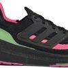 Zapatillas running Intersport Adidas Ultraboost Light Womencore black/core black/lucid lime negro