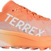 Intersport Adidas Terrex Agravic 3 Women(IG6582) amber tint/crystal white/putty mauve naranja Zapatillas running