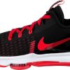 Intersport Nike LeBron Witness 5black/university red/white/bright crimson Zapatillas de baloncesto